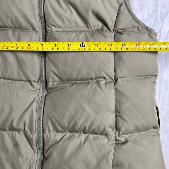 Vintage Gap Goose Down Tan Puffer Vest Size Small Full Zip Pocketed - Picture 6 of 9
